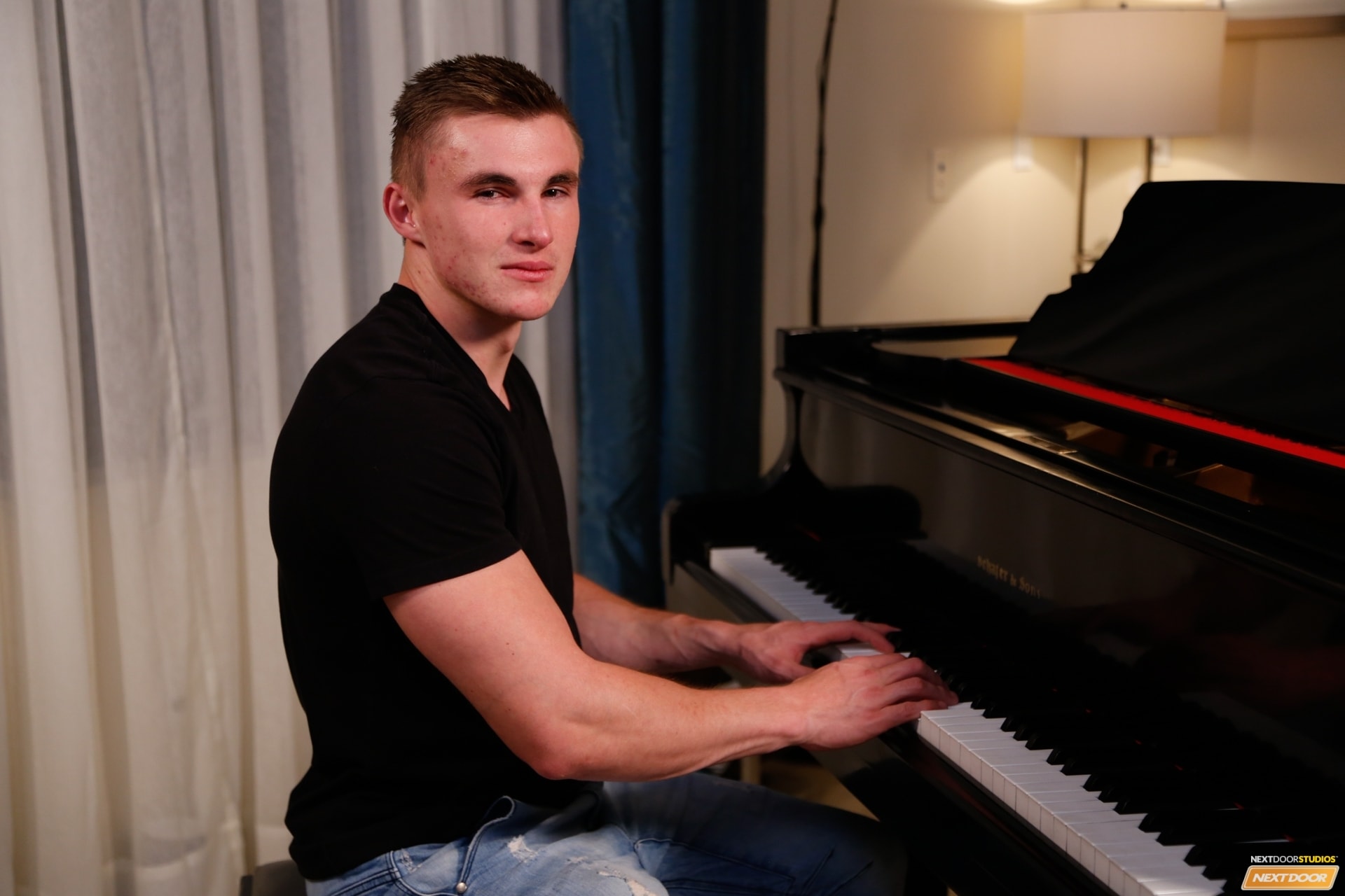 Next Door Studios 'The Piano Teacher' starring Alex Mecum (Photo 18)